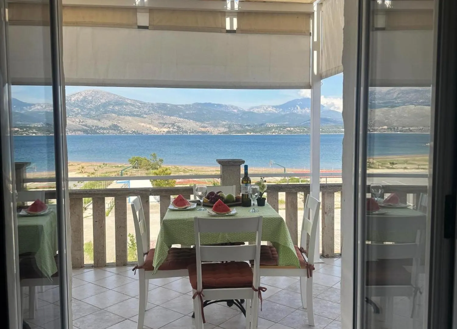 Xenia Ionis Luxury Apartments Lixouri Aparthotel