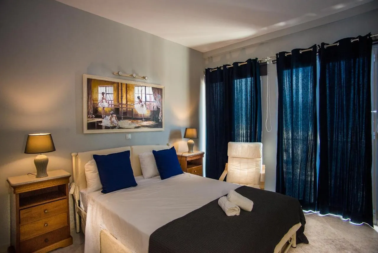 Xenia Ionis Luxury Apartments Lixouri