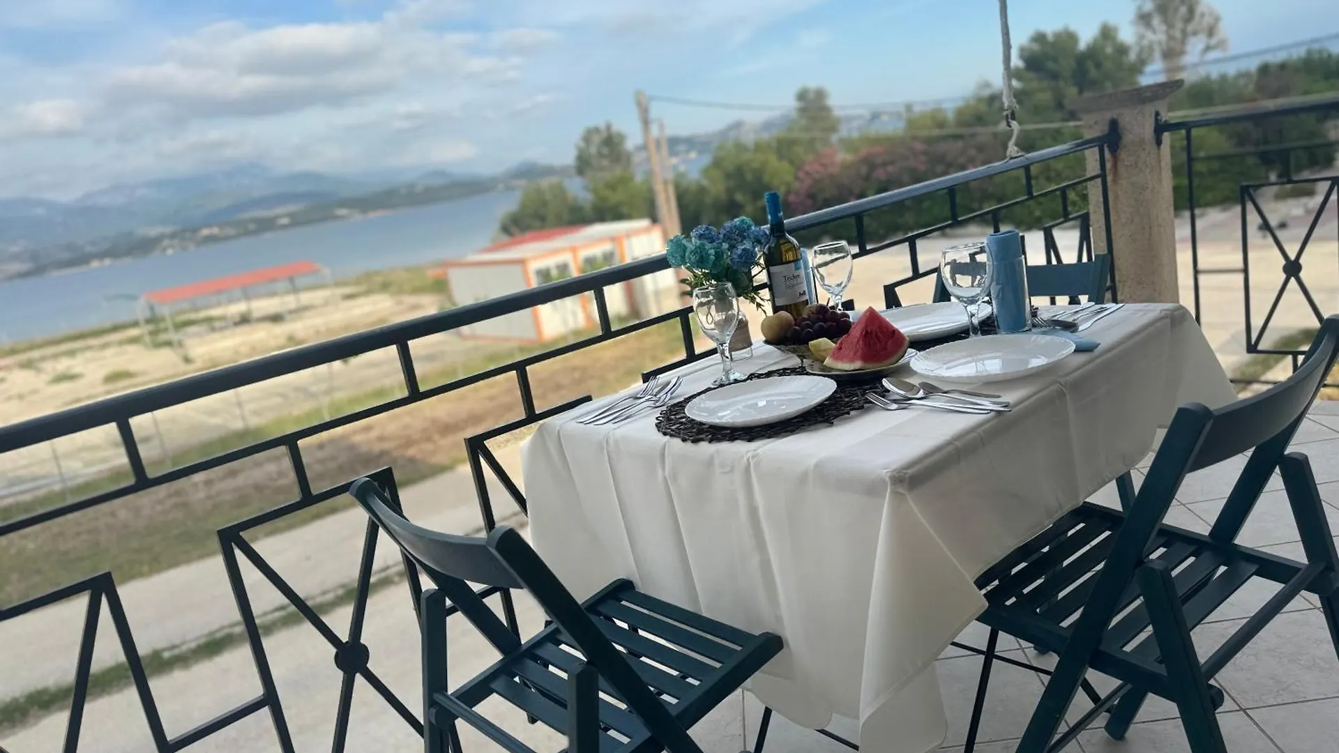 Xenia Ionis Luxury Apartments Lixouri Aparthotel